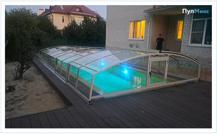 Купить в Воронеже подсветку для бассейна